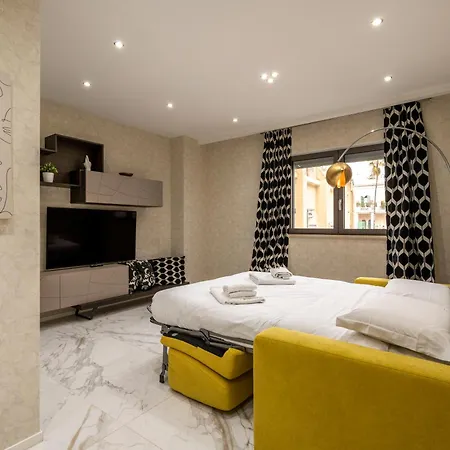 Διαμέρισμα Lux 10 - Stazione & Universita