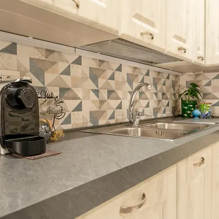 Lux 10 - Stazione & Universita Διαμέρισμα Μπάρι